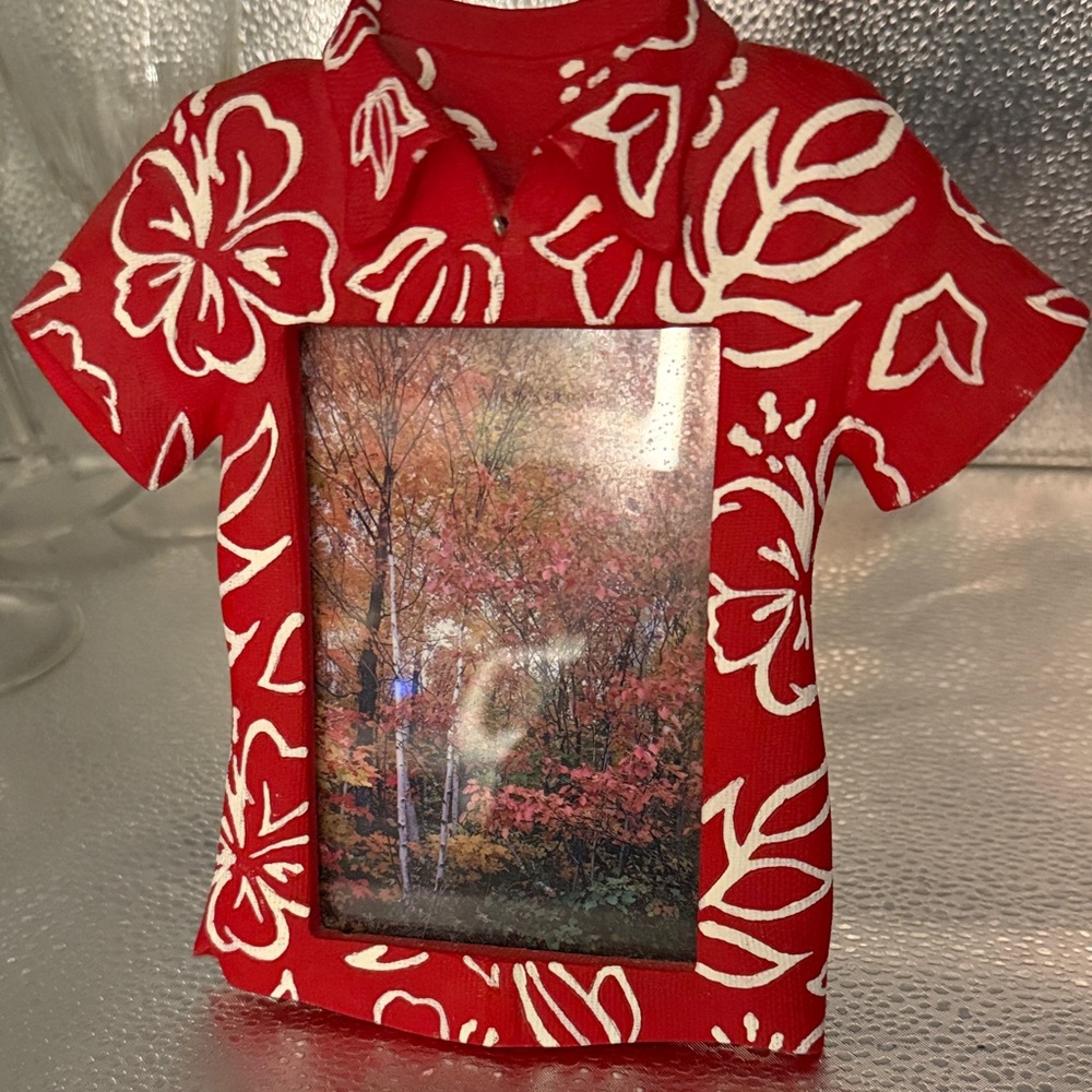 Red Floral picture frame